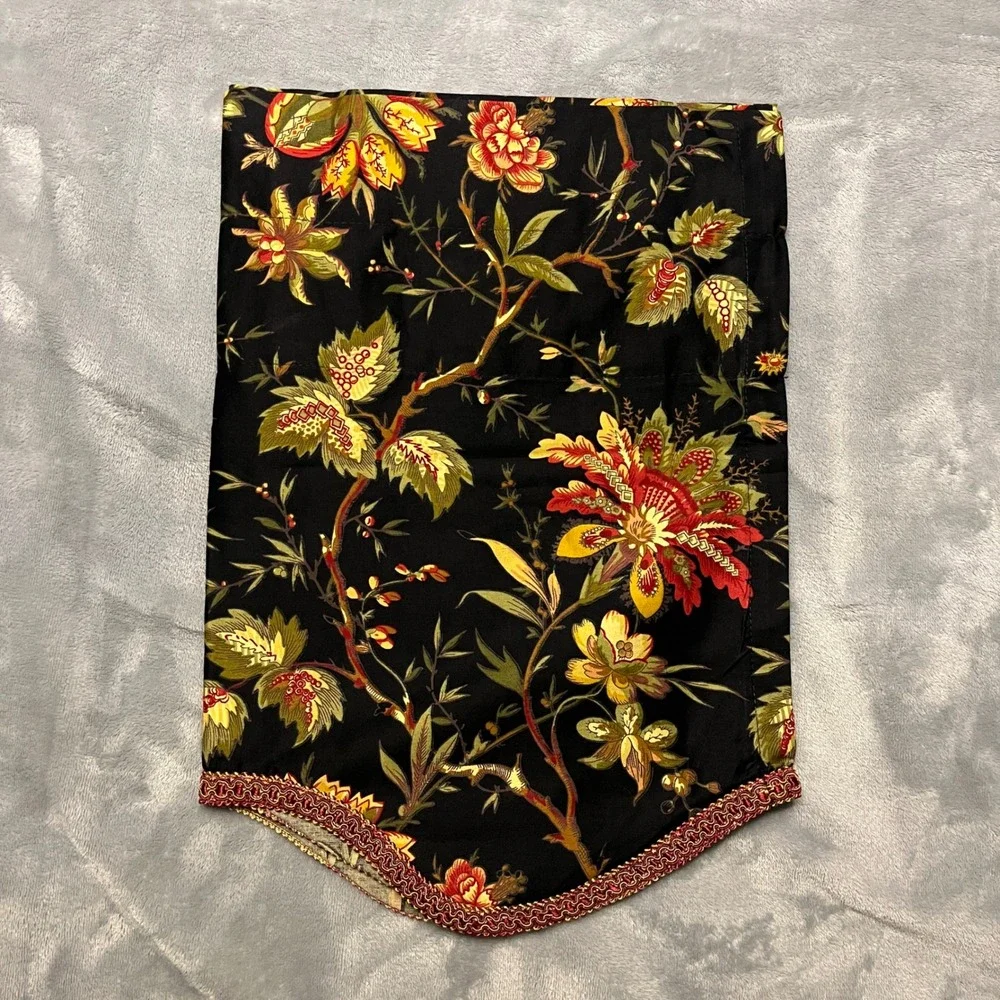 Waverly Felicite Noir Scallop Valance W/ Trim Black Floral 48